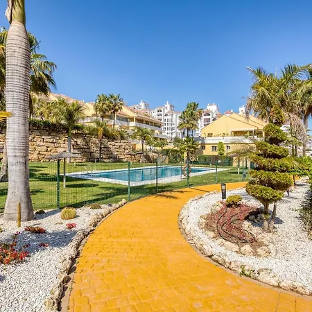 Hanami Puerto Alto Pa 7-7 Apartment Estepona
