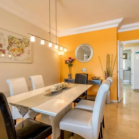 Hanami Puerto Alto Pa 7-7 Apartment Estepona