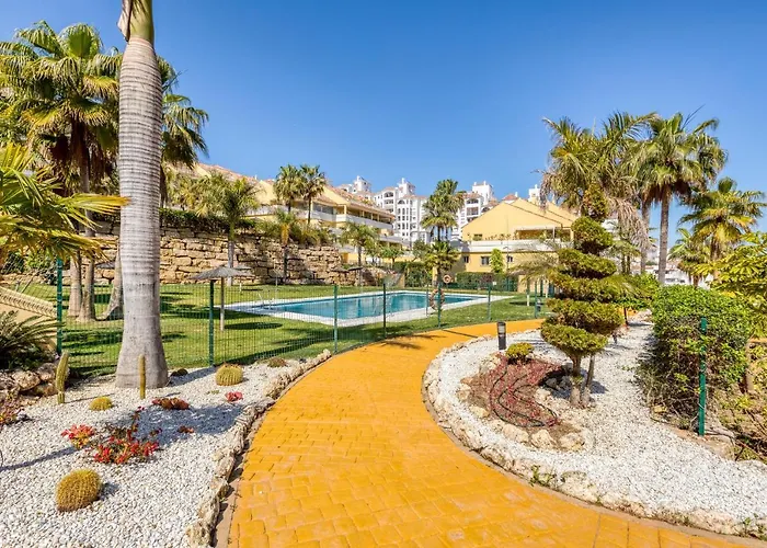 Hanami Puerto Alto Pa 7-7 Apartment Estepona